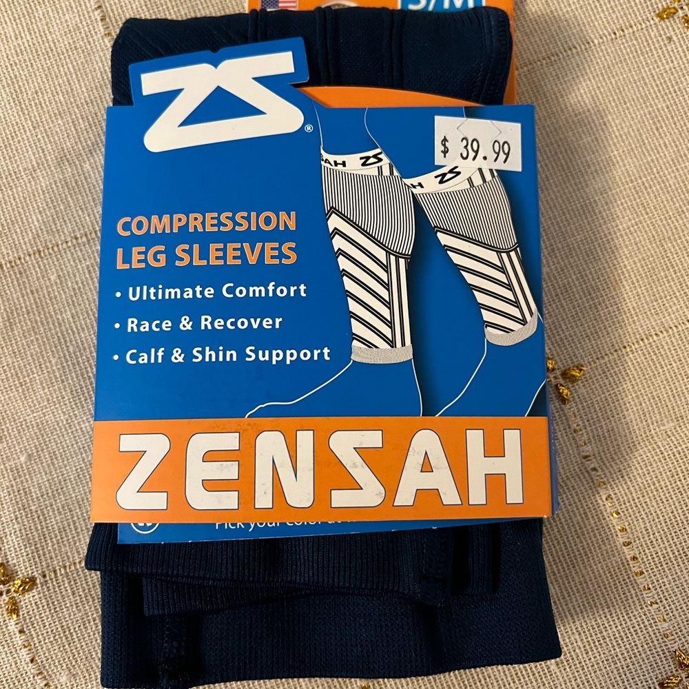 ZENZAH Compression Sleeves. Dark blue. Brand new! Never used!